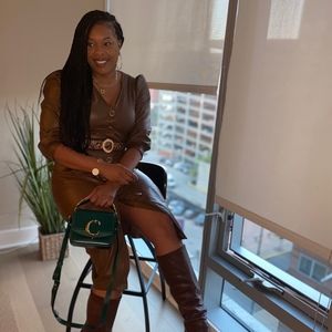 Meet your Posher, Addie